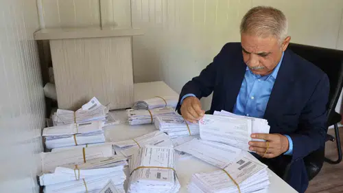 Türkiye'nin en kalabalık mahallesi Bağcılar'da boşanma tebligatları endişe veriyor