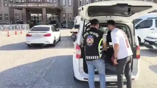 Diyarbakır'da makas atan sürücülere ağır yaptırım 276 bin TL ceza ve 60 gün men