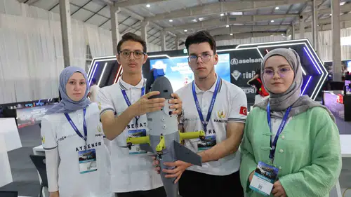 Diyarbakır TEKNOFEST 2026'da teknoloji rüzgarı: Üreten nesiller yetişiyor