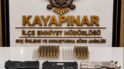 Diyarbakır Kayapınar'da geniş çaplı operasyon: Silah ve sahte kimliklerle yakalandılar