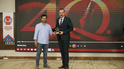 Güneydoğu Gazeteciler Cemiyeti ödül töreninde İHA muhabirine büyük onur: Rıdvan Kılıç