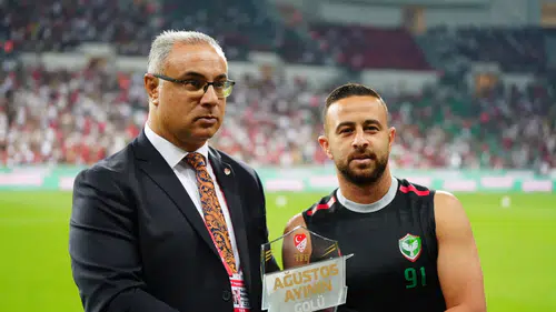Amedsporlu Dia Saba'ya büyük onur: Erzurumspor'a attığı gol ağustosun en iyisi seçildi