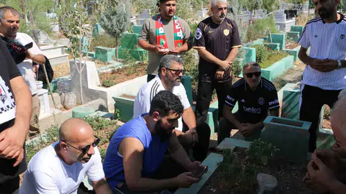 Amedspor ve Beşiktaş taraftarlarından anlamlı buluşma: Rojin Kabaiş'in mezarına ziyaret