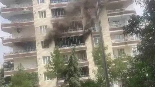 Diyarbakır Bağlar'da apartman yangını: Mahsur kalan çocuklar merdivenle kurtarıldı