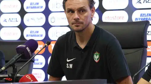 Amedspor'dan Beşiktaş karşısında tarihi zafer: Stef Wils galibiyeti yorumladı