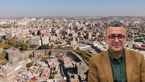 Diyarbakır'ın tarihi bölgesinin karanlıkta kalması Meclis gündemine taşındı