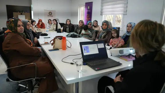 Diyarbakır'da farkındalık ayı: Meme kanserinde erken teşhisin önemi vurgulandı
