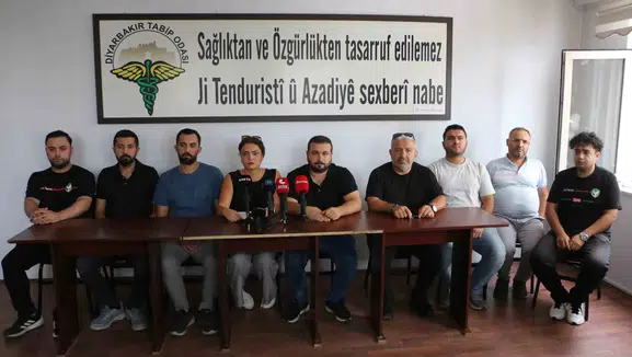 Amedspor taraftarlarına STK'lardan sağduyu çağrısı: Kutlamalarda ölçüyü kaçırmayalım