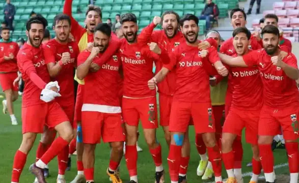 Şilbe’de nefes kesen ilk yarı! Diyarbekirspor son anda yıkıldı