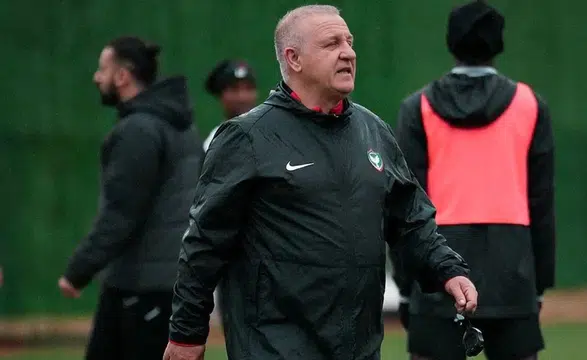 Amedspor'da şok karar: Bakkal ile yollar ayrıldı