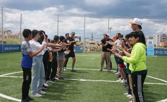 Diyarbakır’da ‘Koş, Oyna, Paylaş’ projesi festival gibi geçti: Oğlaklı'da çocuklar coştu