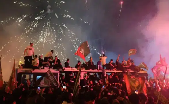 Amedspor'un Süper Lig'e çıkması esnafa bayram sevinci yaşattı