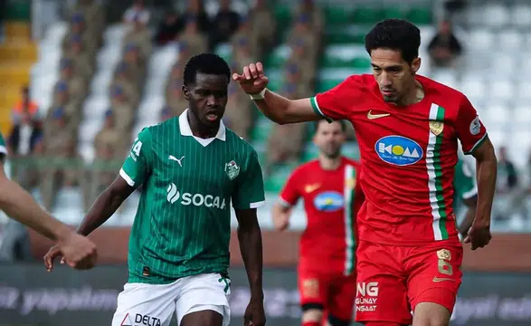 Amedspor Süper Lig'de: Iğdır FK ile berabere kaldı, mutlu sona ulaştı