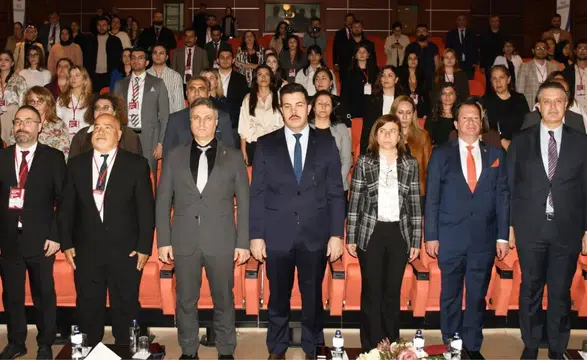 Çocuk şiddeti Diyarbakır'da uluslararası kongrede masaya yatırılıyor