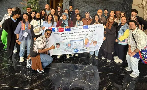 Geleceğin girişimcileri Diyarbakır'da üretimi yerinde gördü: Farklı ülkelerden geldiler