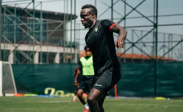 Amedspor'da Diagne'den spekülasyonlara net yanıt: Sadece saygı istiyorum, para değil