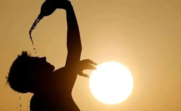 Diyarbakır'da termometre 40'lı hanelerde: Hava yakmaya devam ediyor