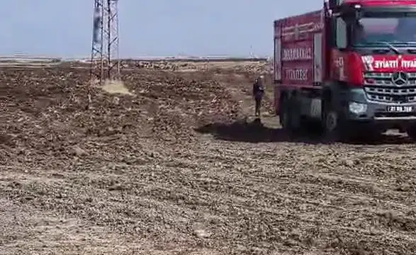 Diyarbakır Kayapınar'da acı olay: Eşiyle tartışan şahıs yüksek gerilim direğinde yaşamına son verdi
