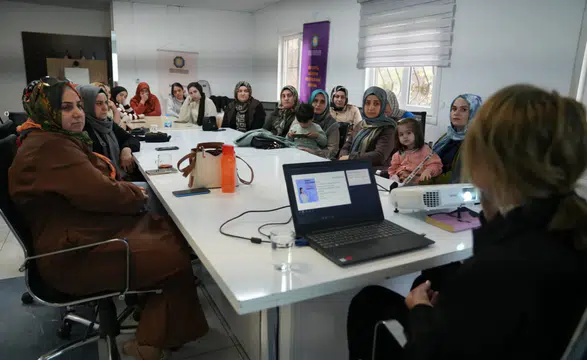 Diyarbakır'da farkındalık ayı: Meme kanserinde erken teşhisin önemi vurgulandı