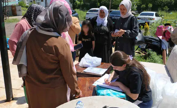 Diyarbakır'da anlamlı bayram dayanışması 30 kurbanlık 150 aileye umut oldu