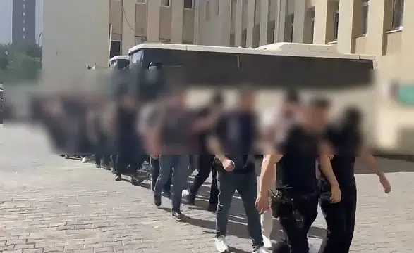 Diyarbakır merkezli dev sanal kumar vurgununa emniyetten ağır darbe 24 kişi tutuklandı