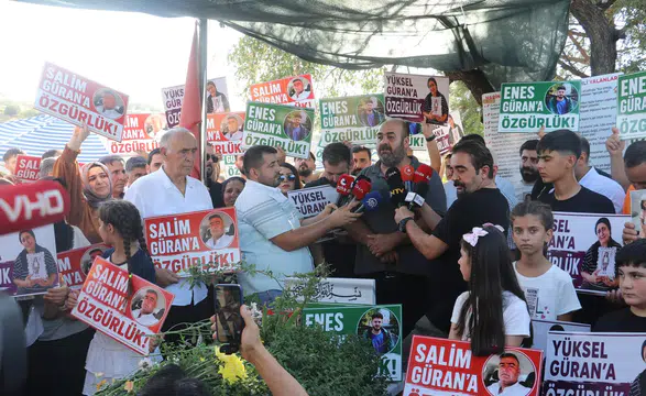 Narin Güran’ın kayboluşunun 2. yılında Tavşantepe'de adalet çığlığı Mezarı başında mevlit