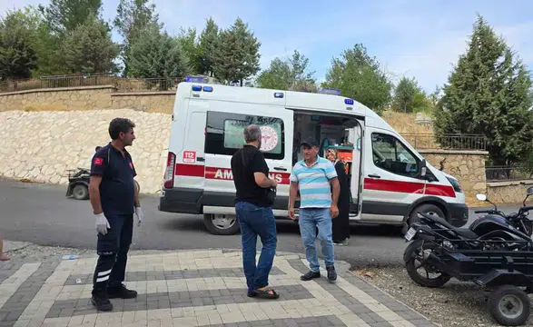 Çermik'te korku dolu anlar: Nargile molasında fenalaşan kişi hastanelik oldu