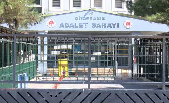 Diyarbakır'da kadın cinayeti davasında karar Ersan Akdemir tutuklandı