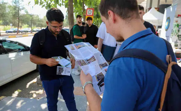 Dicle Üniversitesi'nde yeni dönem heyecanı: Büyükşehir'den öğrencilere özel karşılama