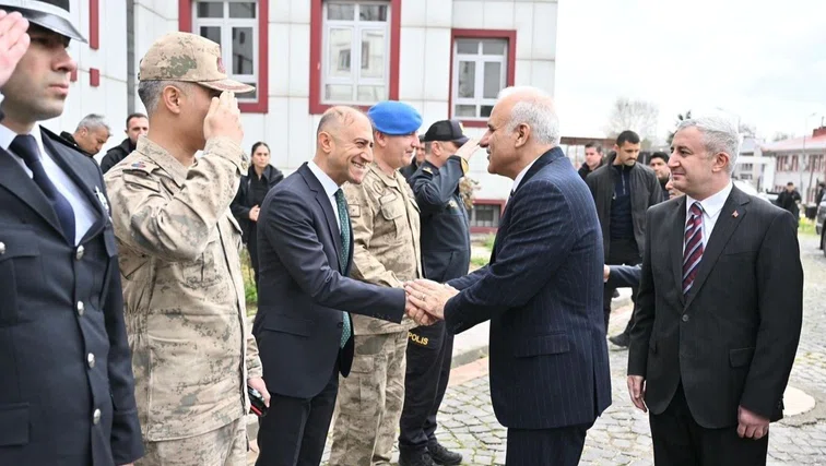 Diyarbakır Valisi Zorluoğlu Lice'de kritik toplantıya katıldı