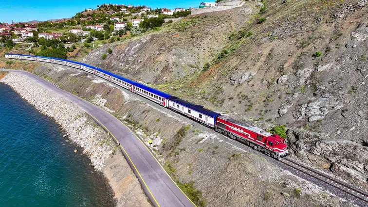 Dünyanın En Harika 100 Yerine Diyarbakır mührü: Tren rotası bekleniyor