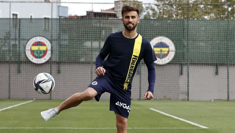 Süper Lig devinin eski yıldızı için Amedspor iddiası ortaya atıldı