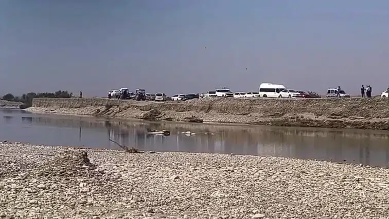Silvan'da Malabadi Çayı kıyısında eşyaları bulunan genç için arama operasyonu sürüyor