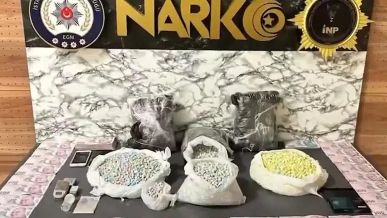 Diyarbakır dahil 71 ilde zehir tacirlerine darbe: 894 şüpheli kıskıvrak yakalandı