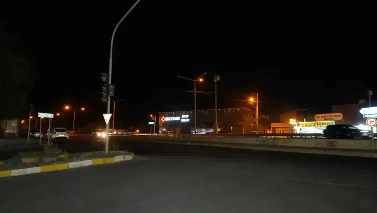Diyarbakır Bismil'de yürek yakan kaza: Otomobilin çarptığı 8 yaşındaki çocuk hayatını