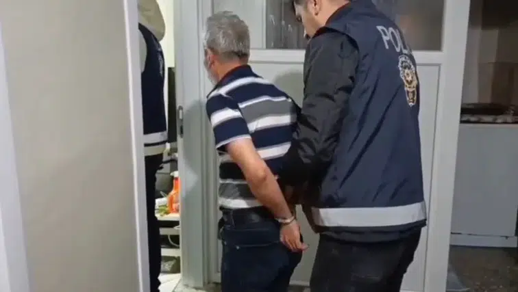 Diyarbakır'da 19 yıllık faili meçhul cinayet dosyası aralandı: Anne ve baba dahil 6 gözaltı