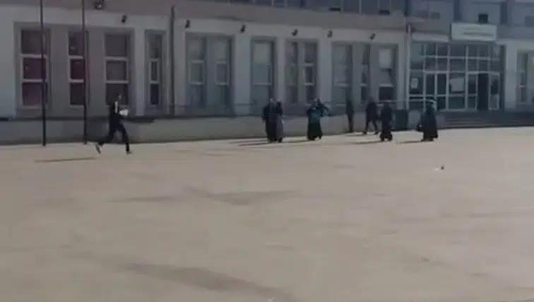Diyarbakır'da KPSS Ortaöğretim maratonu: Sınava yetişmek için saniyelerle yarıştılar