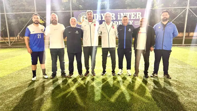 Milli takım heyeti Diyarbakır'da: Diyar İnter'e sürpriz ziyaret