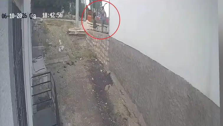 Ergani'de engelli kızı için rampa çalışması yaptıran anneye komşusundan kürekli saldırı