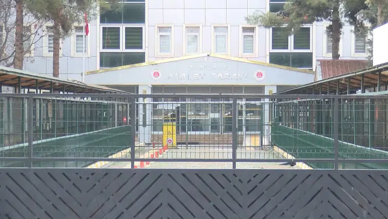 Lice'deki arazi kavgası acı bitti 18 yaşındaki Figen Baran'ın ölümüne 2 tutuklama