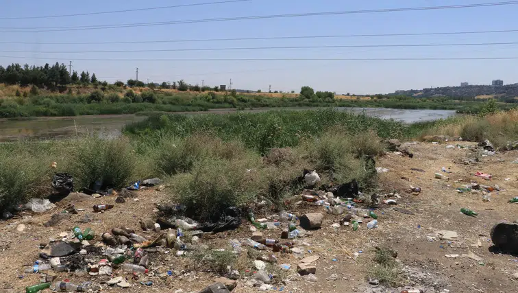 Dicle Vadisi çöplüğe döndü Uzmanlar yaban hayatı ve çevre için alarm verdi