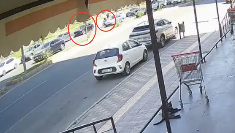 Diyarbakır Kayapınar'da feci kaza: Kapıya çarpan motosikletli kamyon altında kaldı