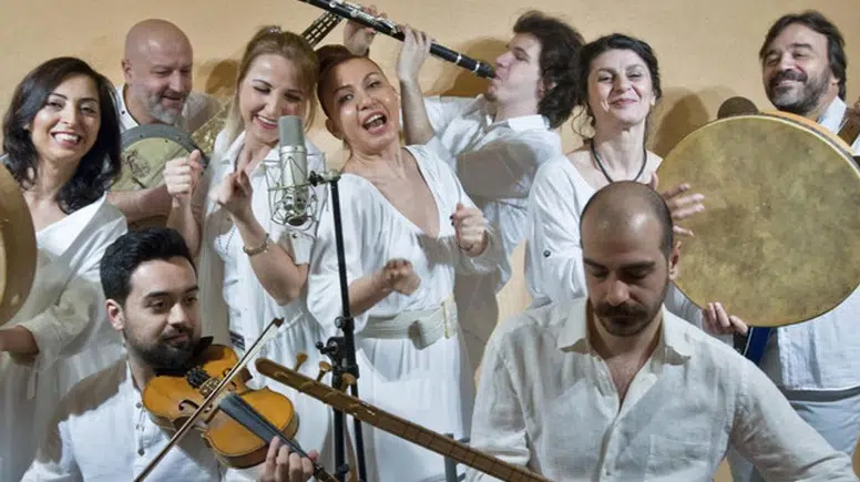 Kardeş Türküler, Diyarbakır’da sahne alacak