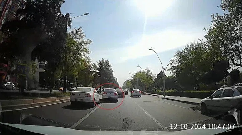 Makas atarak ilerledi duyarlı sürücüden nasihat aldı