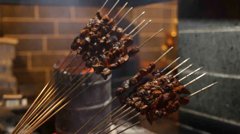 Festivalde Diyarbakır ciğeri ve kadayıfı satışı patladı