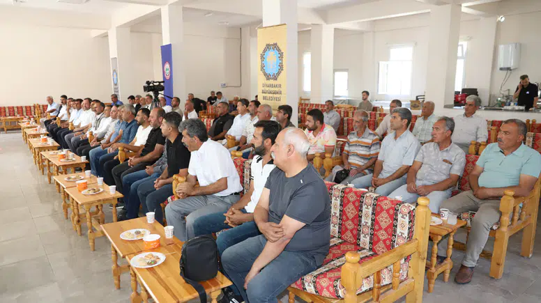 Lice’de kırsal mahalle yolları ve su sorunları masaya yatırıldı