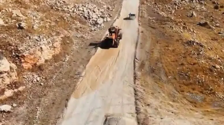 Eğil Belediyesi’nden yol müjdesi