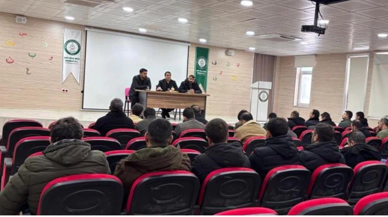 Dicle'de okul müdürleri toplandı: Akademik başarı ve projeler masaya yatırıldı