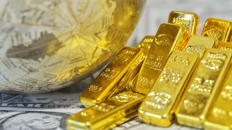Altın fiyatları savaşın gölgesinde sert düştü