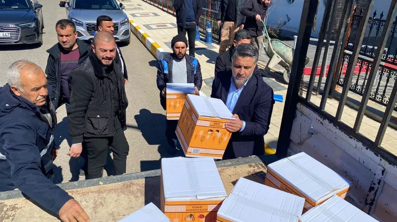 Diyarbakır'ın ilçesinde bayram öncesi 1000 ailenin yüzü güldü